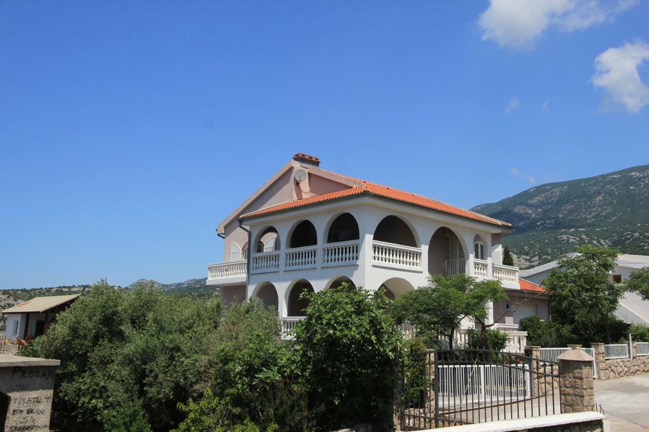 Villa Mihaela - Apartment Ana Cesarica Exteriér fotografie